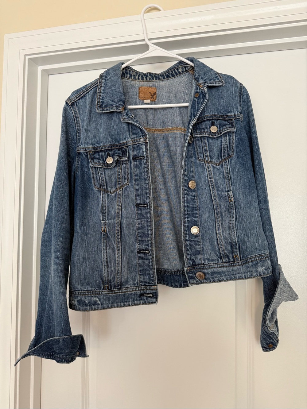 American Eagle Outfitters Blue Denim Jean Jacket - Women's